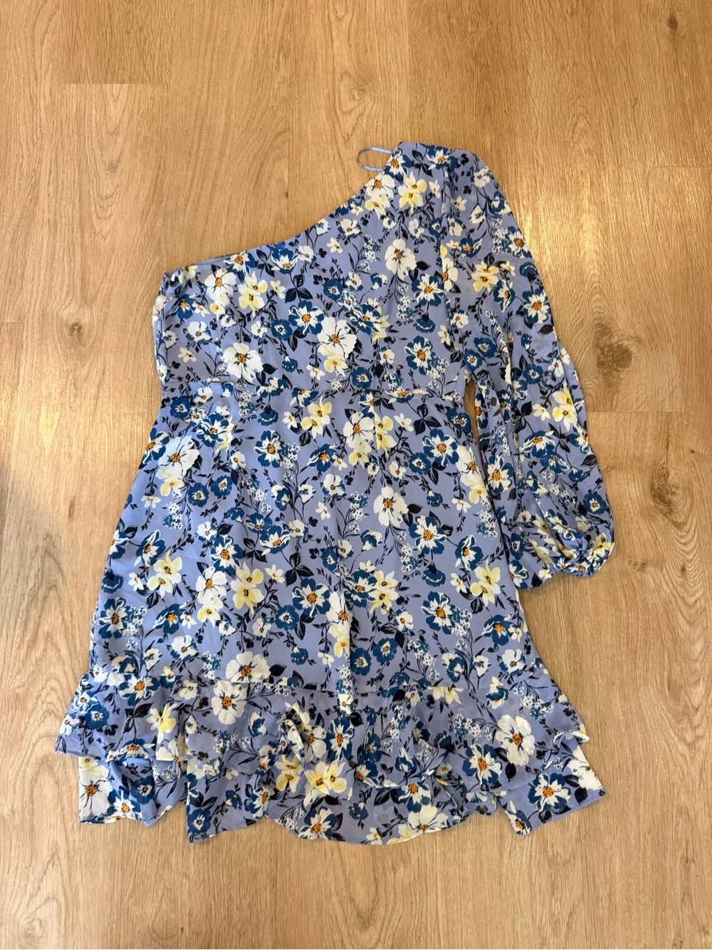 Astr One-Shoulder Blue Floral Ruffle‎ Dress - Picture 11 of 13